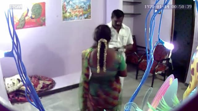 Politician Fucking multiple – Tamil girls caught in ipcam