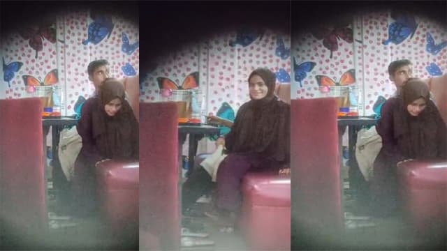 Hijabi Girl Fucking With BF – Restaurant Secretly Captured