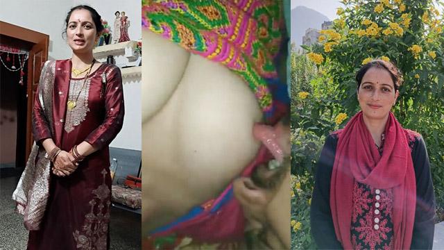 Beautiful Cute Bhabhi Sloppy Sucking Dick Boobs Show