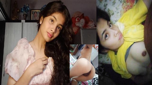 Desi Thick Cute Babe Ass Rubbing Hairy Pussy Fingering
